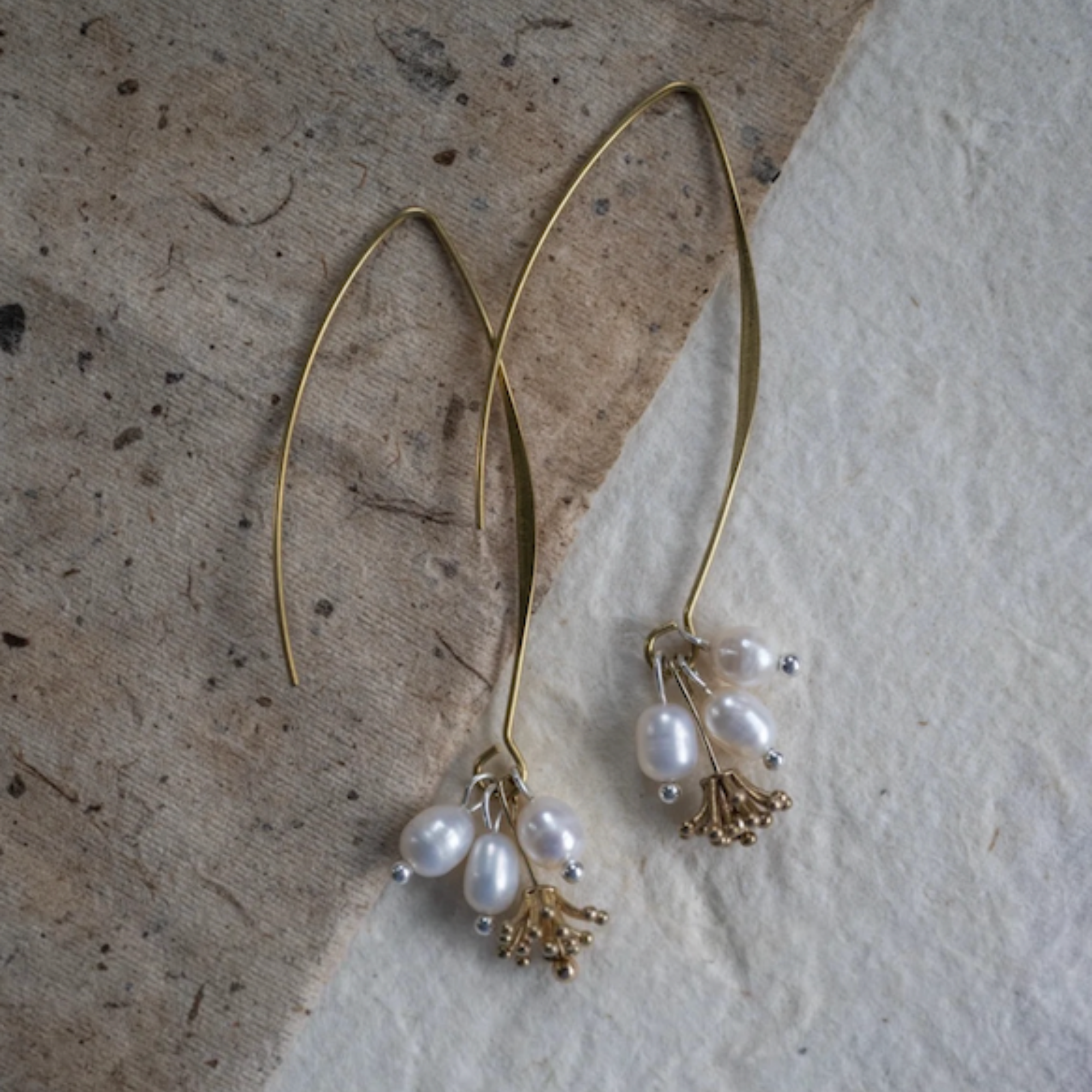 Raw Brass Freshwater Pearl Drop Earrings – The Witness