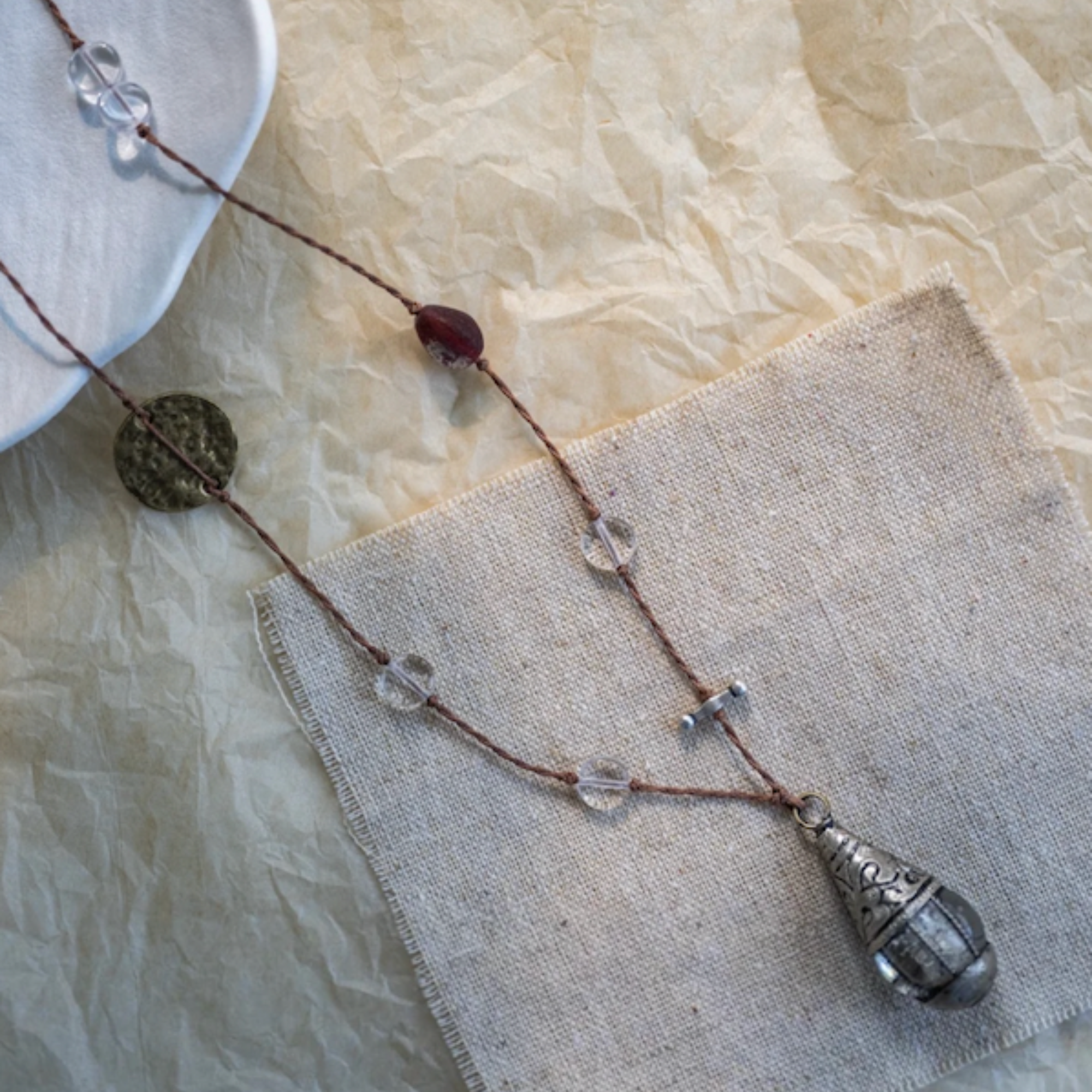 Brass-Inlaid Blue Glass Pendant Necklace – The Time-Capsule