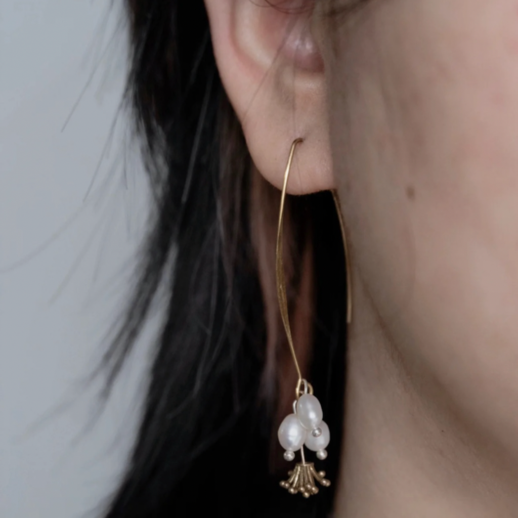 Raw Brass Freshwater Pearl Drop Earrings – The Witness