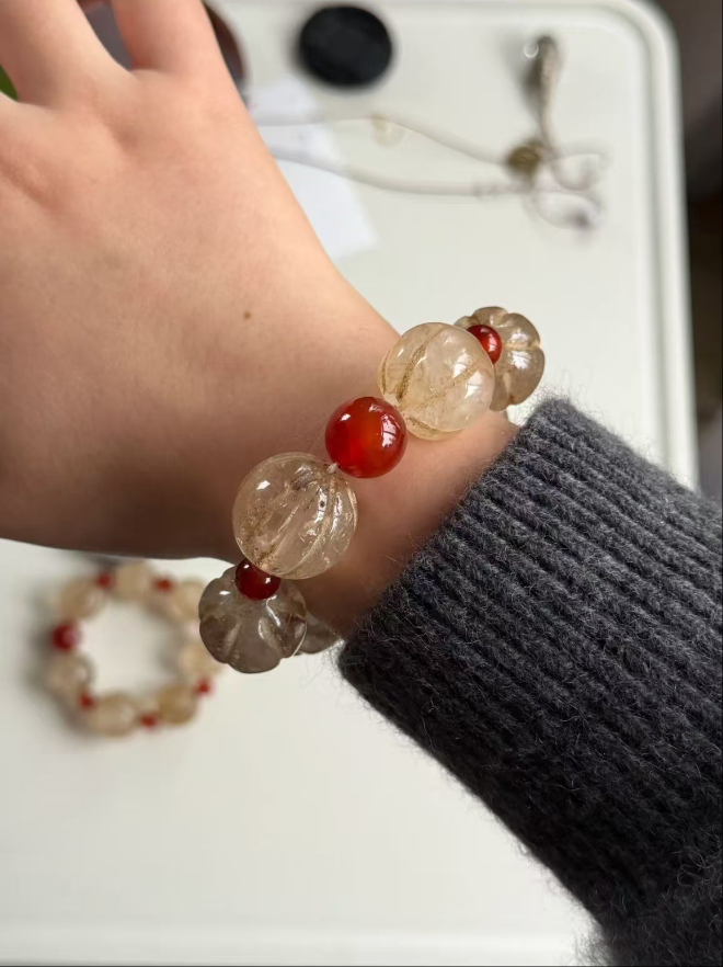 The Stillness Stone | White Agate Bracelet